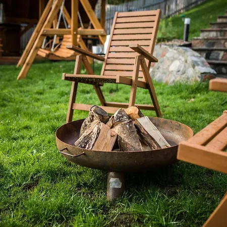 Villa Nad Jeziorem Z Jacuzzi Romantica Wilamowo (Ostroda)