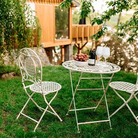 Nad Jeziorem Z Jacuzzi Romantica Villa Wilamowo (Ostroda)